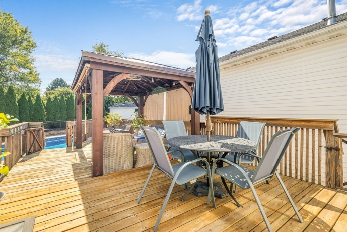 2909 Culver, POPLAR GROVE, Illinois 61065, 3 Bedrooms Bedrooms, ,3 BathroomsBathrooms,House,For Sale,Culver,202505716