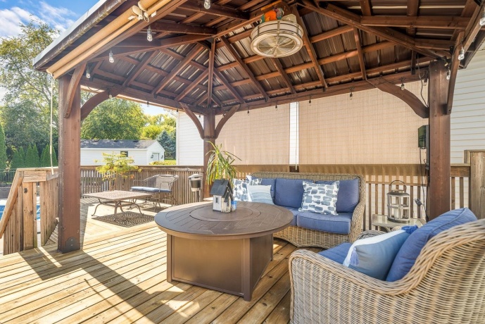 2909 Culver, POPLAR GROVE, Illinois 61065, 3 Bedrooms Bedrooms, ,3 BathroomsBathrooms,House,For Sale,Culver,202505716