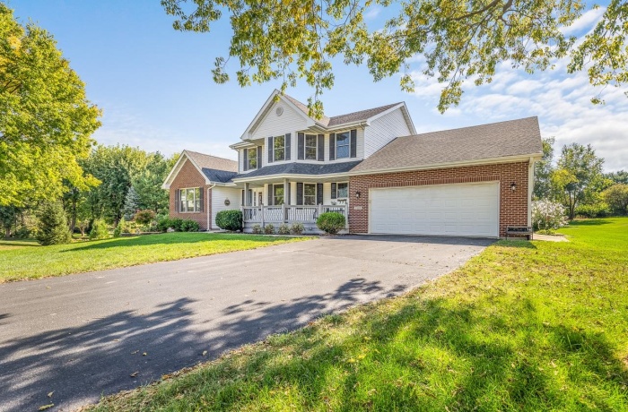 2909 Culver, POPLAR GROVE, Illinois 61065, 3 Bedrooms Bedrooms, ,3 BathroomsBathrooms,House,For Sale,Culver,202505716