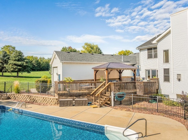 2909 Culver, POPLAR GROVE, Illinois 61065, 3 Bedrooms Bedrooms, ,3 BathroomsBathrooms,House,For Sale,Culver,202505716