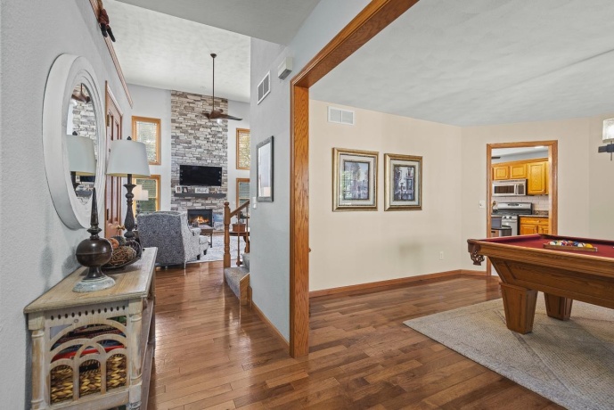 2909 Culver, POPLAR GROVE, Illinois 61065, 3 Bedrooms Bedrooms, ,3 BathroomsBathrooms,House,For Sale,Culver,202505716