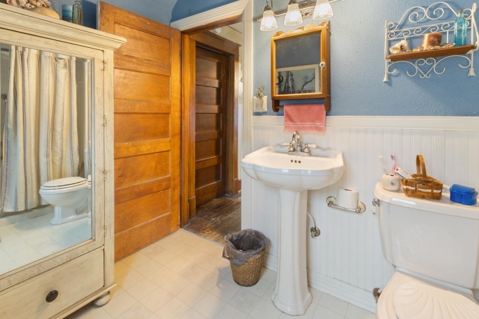 407 2nd, ROCK FALLS, Illinois 61071, 3 Bedrooms Bedrooms, ,1 BathroomBathrooms,House,For Sale,2nd,202506499