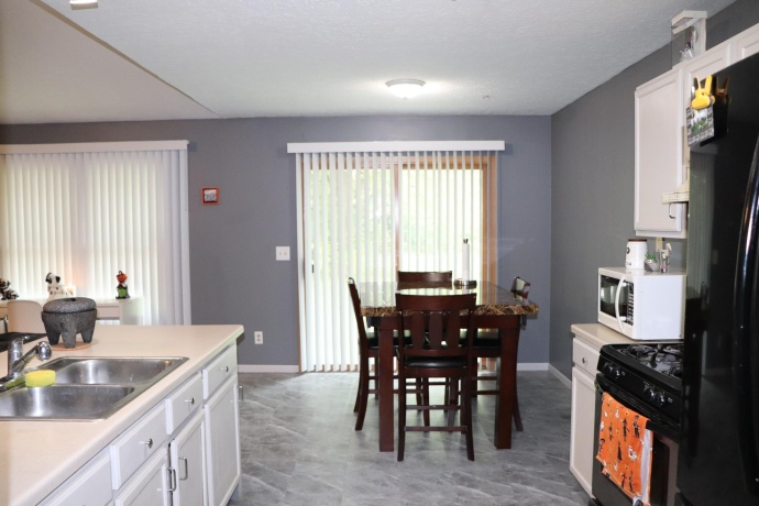 510 Constitution, POPLAR GROVE, Illinois 61065, 3 Bedrooms Bedrooms, ,1 BathroomBathrooms,House,For Sale,Constitution,202506500