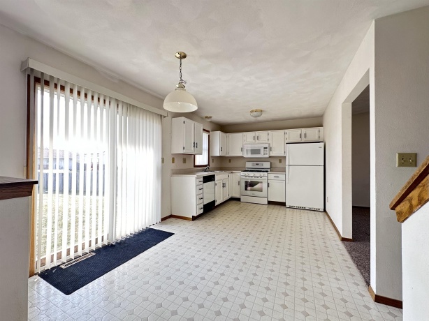 6497 Maeve, ROCKFORD, Illinois 61107, 3 Bedrooms Bedrooms, ,2 BathroomsBathrooms,House,For Sale,Maeve,202506503