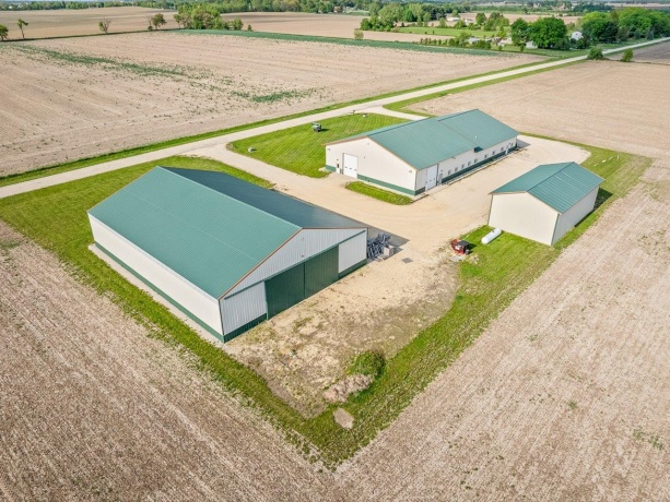 11635 Wange, CAPRON, Illinois 61012, ,1 BathroomBathrooms,Agriculture,For Sale,Wange,202506507