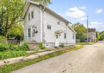1311 Benton, ROCKFORD, Illinois 61107, 2 Bedrooms Bedrooms, ,1 BathroomBathrooms,House,For Sale,Benton,202506515
