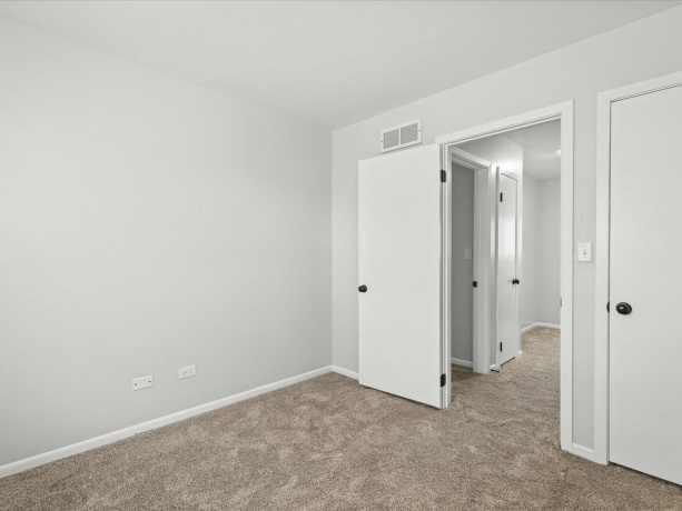 334 Northway Park, MACHESNEY PARK, Illinois 61115, 3 Bedrooms Bedrooms, ,1 BathroomBathrooms,Condominium,For Sale,Northway Park,202506522