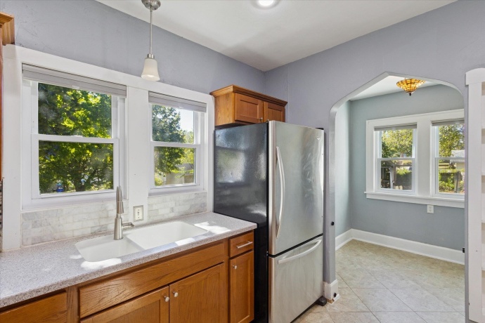 335 St Louis, ROCKFORD, Illinois 61104, 4 Bedrooms Bedrooms, ,2 BathroomsBathrooms,House,For Sale,St Louis,202506354