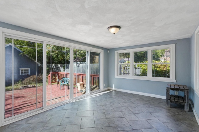 335 St Louis, ROCKFORD, Illinois 61104, 4 Bedrooms Bedrooms, ,2 BathroomsBathrooms,House,For Sale,St Louis,202506354