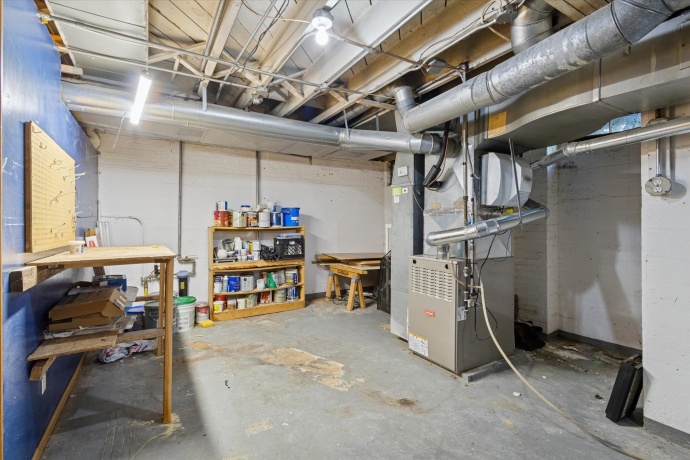 335 St Louis, ROCKFORD, Illinois 61104, 4 Bedrooms Bedrooms, ,2 BathroomsBathrooms,House,For Sale,St Louis,202506354