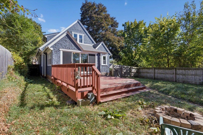 335 St Louis, ROCKFORD, Illinois 61104, 4 Bedrooms Bedrooms, ,2 BathroomsBathrooms,House,For Sale,St Louis,202506354