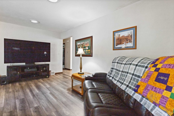 2518 Mandrake, ROCKFORD, Illinois 61108, 4 Bedrooms Bedrooms, ,2 BathroomsBathrooms,House,For Sale,Mandrake,202505799