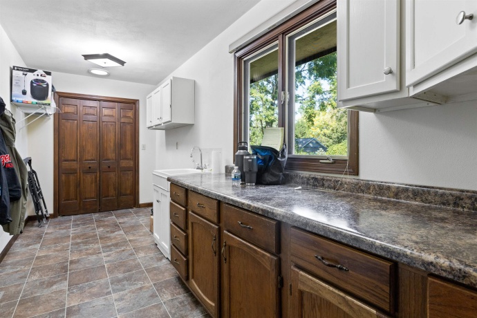 2518 Mandrake, ROCKFORD, Illinois 61108, 4 Bedrooms Bedrooms, ,2 BathroomsBathrooms,House,For Sale,Mandrake,202505799