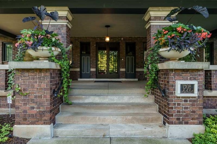 1308 HARLEM, ROCKFORD, Illinois 61103, 6 Bedrooms Bedrooms, ,2 BathroomsBathrooms,House,For Sale,HARLEM,202504912