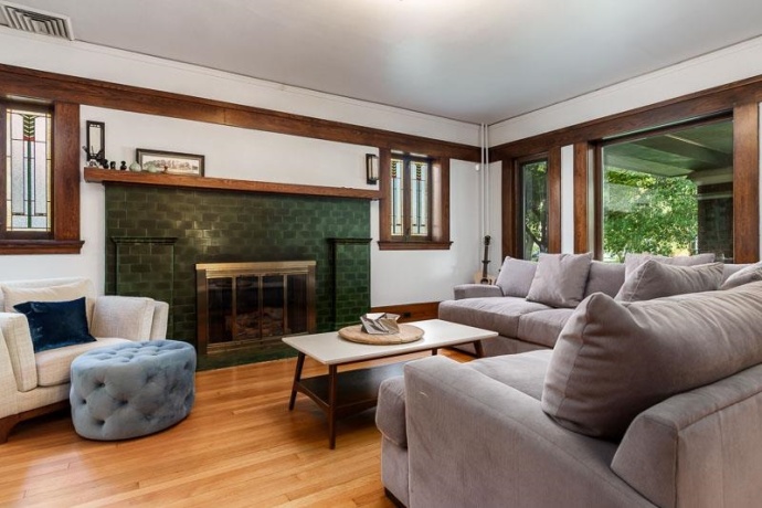 1308 HARLEM, ROCKFORD, Illinois 61103, 6 Bedrooms Bedrooms, ,2 BathroomsBathrooms,House,For Sale,HARLEM,202504912