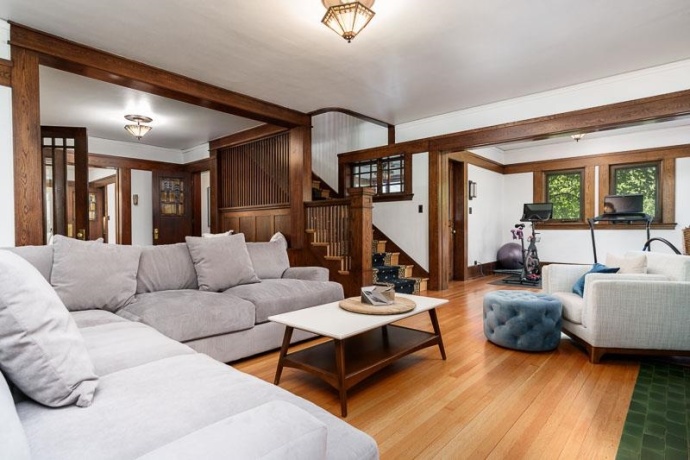 1308 HARLEM, ROCKFORD, Illinois 61103, 6 Bedrooms Bedrooms, ,2 BathroomsBathrooms,House,For Sale,HARLEM,202504912