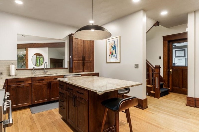 1308 HARLEM, ROCKFORD, Illinois 61103, 6 Bedrooms Bedrooms, ,2 BathroomsBathrooms,House,For Sale,HARLEM,202504912