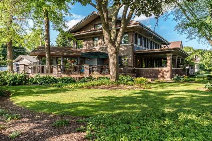 1308 HARLEM, ROCKFORD, Illinois 61103, 6 Bedrooms Bedrooms, ,2 BathroomsBathrooms,House,For Sale,HARLEM,202504912