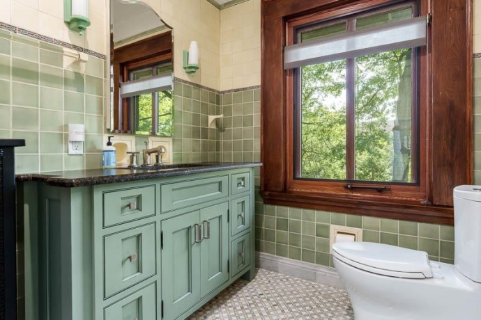 1308 HARLEM, ROCKFORD, Illinois 61103, 6 Bedrooms Bedrooms, ,2 BathroomsBathrooms,House,For Sale,HARLEM,202504912