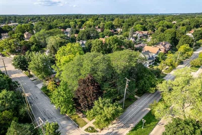 1308 HARLEM, ROCKFORD, Illinois 61103, 6 Bedrooms Bedrooms, ,2 BathroomsBathrooms,House,For Sale,HARLEM,202504912