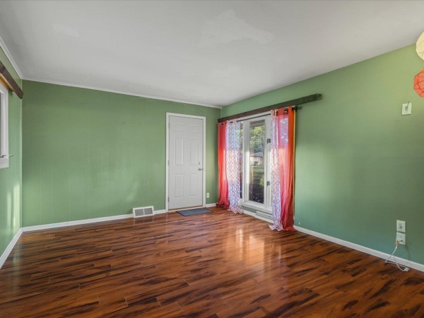 2923 PANORAMA, ROCKFORD, Illinois 61109, 3 Bedrooms Bedrooms, ,2 BathroomsBathrooms,House,For Sale,PANORAMA,202506087