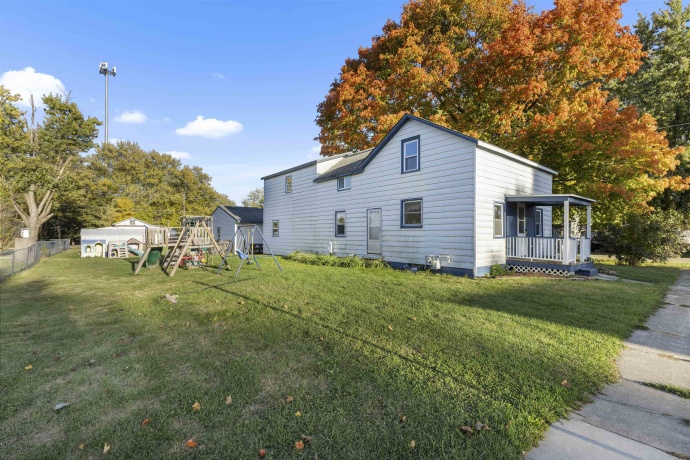 411 WALNUT, FORRESTON, Illinois 61030, 4 Bedrooms Bedrooms, ,1 BathroomBathrooms,House,For Sale,WALNUT,202506542