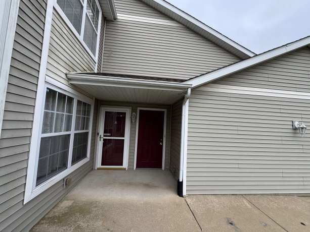 5039 Diane, ROCKFORD, Illinois 61108, 2 Bedrooms Bedrooms, ,2 BathroomsBathrooms,Condominium,For Sale,Diane,202506544