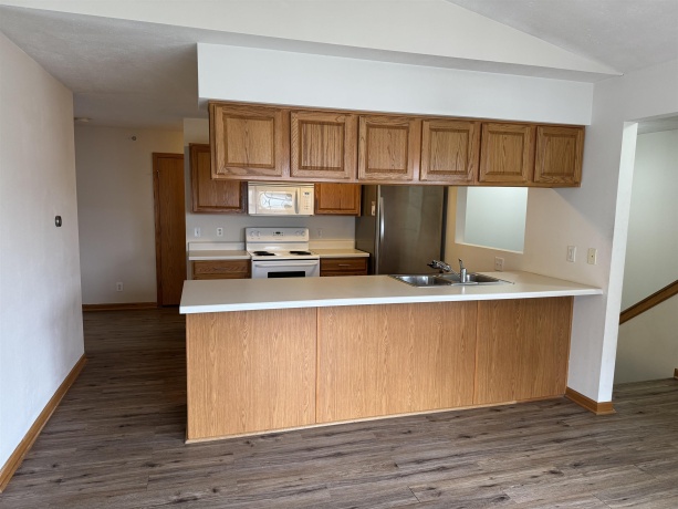 5039 Diane, ROCKFORD, Illinois 61108, 2 Bedrooms Bedrooms, ,2 BathroomsBathrooms,Condominium,For Sale,Diane,202506544