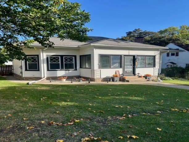 320 Shaw, ROCKFORD, Illinois 61104, 3 Bedrooms Bedrooms, ,1 BathroomBathrooms,House,For Sale,Shaw,202506543