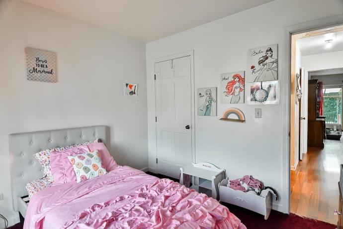 9221 Dirkshire, WOODSTOCK, Illinois 60098, 4 Bedrooms Bedrooms, ,3 BathroomsBathrooms,House,For Sale,Dirkshire,202506546