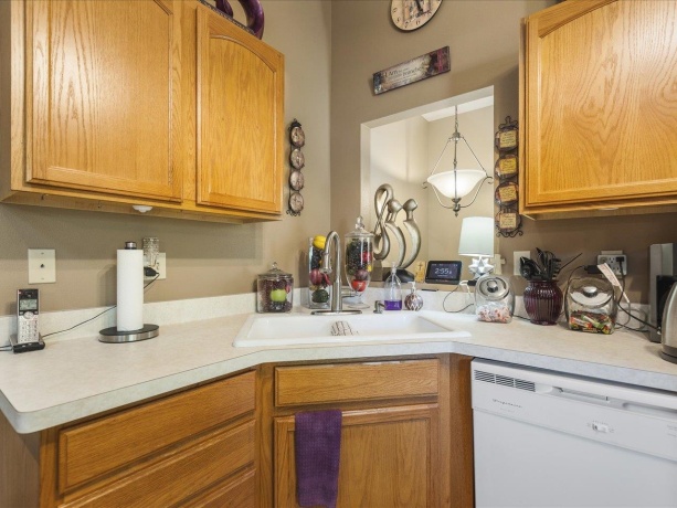 6436 Reanna, LOVES PARK, Illinois 61111, 2 Bedrooms Bedrooms, ,2 BathroomsBathrooms,Condominium,For Sale,Reanna,202506257