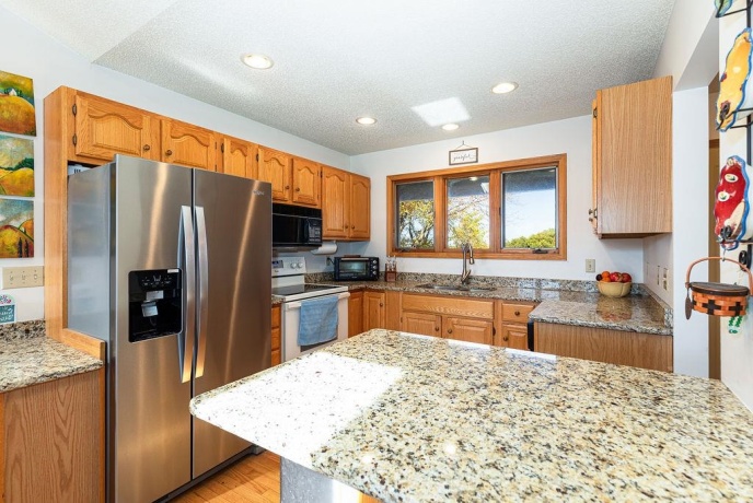 405 Wachter, GALENA, Illinois 61036, 4 Bedrooms Bedrooms, ,3 BathroomsBathrooms,House,For Sale,Wachter,202506549