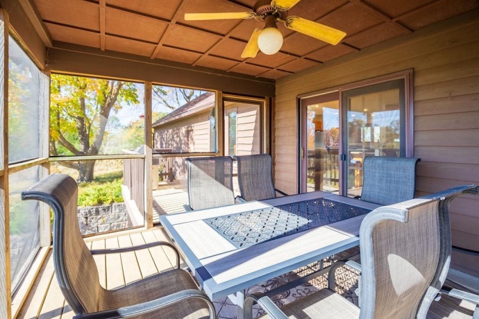 405 Wachter, GALENA, Illinois 61036, 4 Bedrooms Bedrooms, ,3 BathroomsBathrooms,House,For Sale,Wachter,202506549