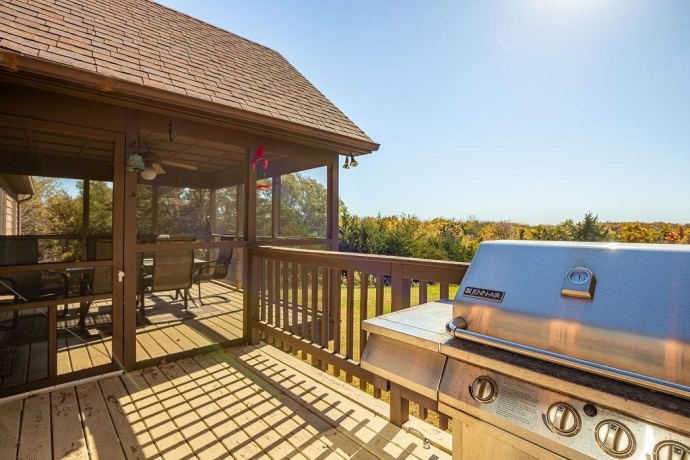 405 Wachter, GALENA, Illinois 61036, 4 Bedrooms Bedrooms, ,3 BathroomsBathrooms,House,For Sale,Wachter,202506549