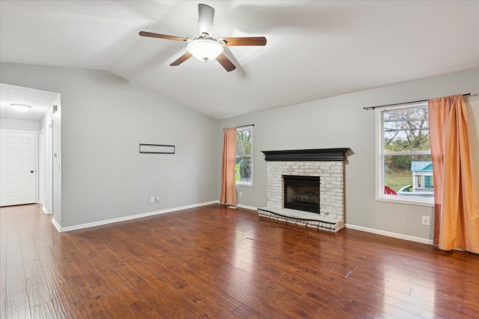 4144 Westridge, WINNEBAGO, Illinois 61088, 3 Bedrooms Bedrooms, ,2 BathroomsBathrooms,House,For Sale,Westridge,202506552