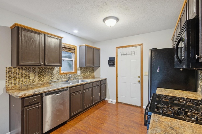 4144 Westridge, WINNEBAGO, Illinois 61088, 3 Bedrooms Bedrooms, ,2 BathroomsBathrooms,House,For Sale,Westridge,202506552