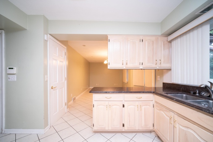 1461 williamsburg, ROCKFORD, Illinois 61107, 2 Bedrooms Bedrooms, ,3 BathroomsBathrooms,House,For Sale,williamsburg,202506325