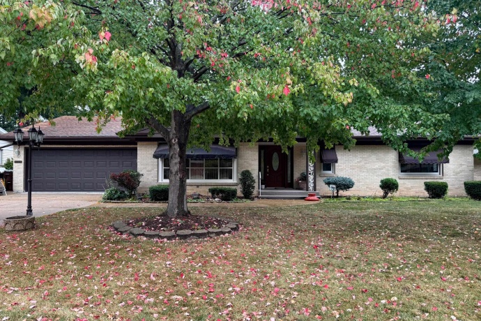 1461 williamsburg, ROCKFORD, Illinois 61107, 2 Bedrooms Bedrooms, ,3 BathroomsBathrooms,House,For Sale,williamsburg,202506325