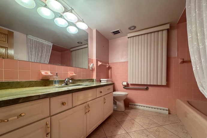 1461 williamsburg, ROCKFORD, Illinois 61107, 2 Bedrooms Bedrooms, ,3 BathroomsBathrooms,House,For Sale,williamsburg,202506325