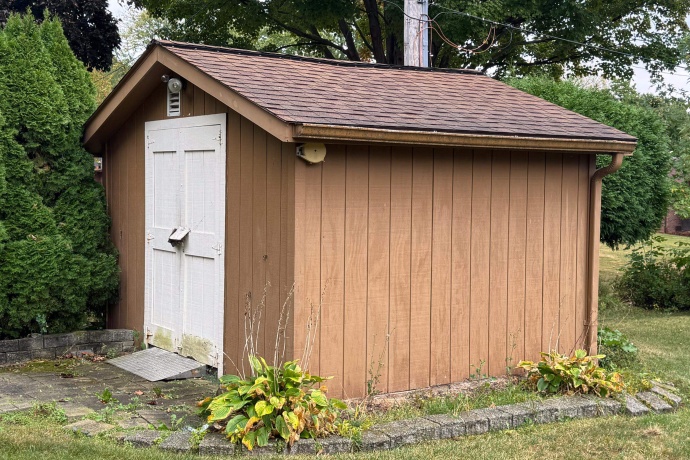 1461 williamsburg, ROCKFORD, Illinois 61107, 2 Bedrooms Bedrooms, ,3 BathroomsBathrooms,House,For Sale,williamsburg,202506325