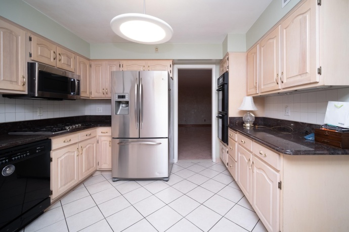 1461 williamsburg, ROCKFORD, Illinois 61107, 2 Bedrooms Bedrooms, ,3 BathroomsBathrooms,House,For Sale,williamsburg,202506325