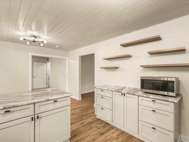 3633 Court, ROCKFORD, Illinois 61103, 3 Bedrooms Bedrooms, ,1 BathroomBathrooms,House,For Sale,Court,202506559