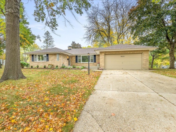 3633 Court, ROCKFORD, Illinois 61103, 3 Bedrooms Bedrooms, ,1 BathroomBathrooms,House,For Sale,Court,202506559