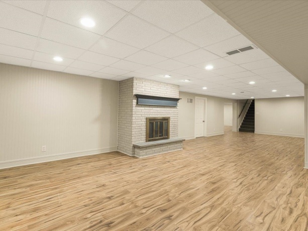 3633 Court, ROCKFORD, Illinois 61103, 3 Bedrooms Bedrooms, ,1 BathroomBathrooms,House,For Sale,Court,202506559