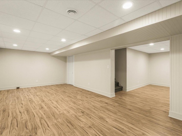 3633 Court, ROCKFORD, Illinois 61103, 3 Bedrooms Bedrooms, ,1 BathroomBathrooms,House,For Sale,Court,202506559