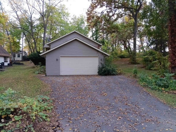 2216 Gainsboro, LAKE SUMMERSET, Illinois 61019, 3 Bedrooms Bedrooms, ,2 BathroomsBathrooms,House,For Sale,Gainsboro,202506561