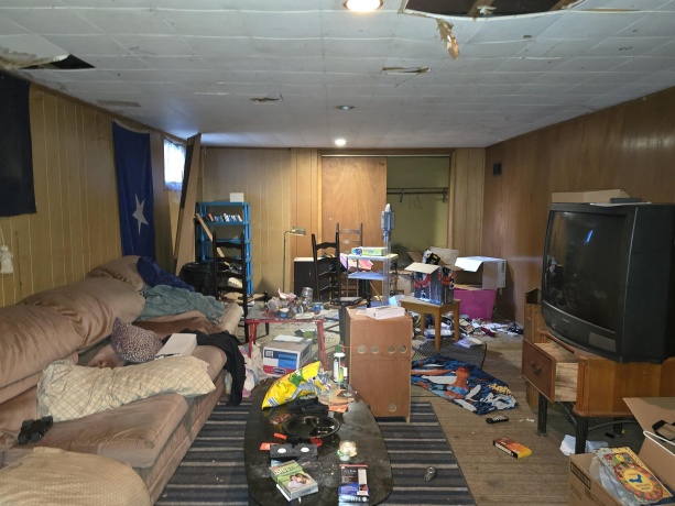 19 Pershing, FREEPORT, Illinois 61032, 3 Bedrooms Bedrooms, ,2 BathroomsBathrooms,House,For Sale,Pershing,202506565