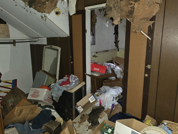 19 Pershing, FREEPORT, Illinois 61032, 3 Bedrooms Bedrooms, ,2 BathroomsBathrooms,House,For Sale,Pershing,202506565