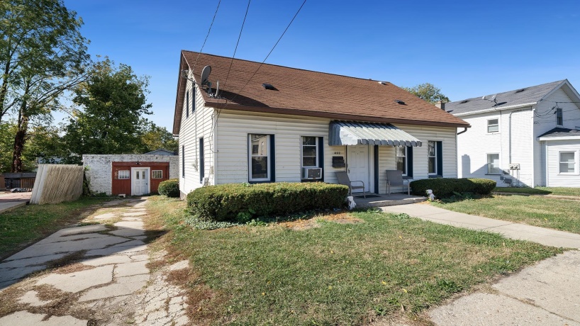 402 Walnut, FREEPORT, Illinois 61032, 3 Bedrooms Bedrooms, ,1 BathroomBathrooms,House,For Sale,Walnut,202506568