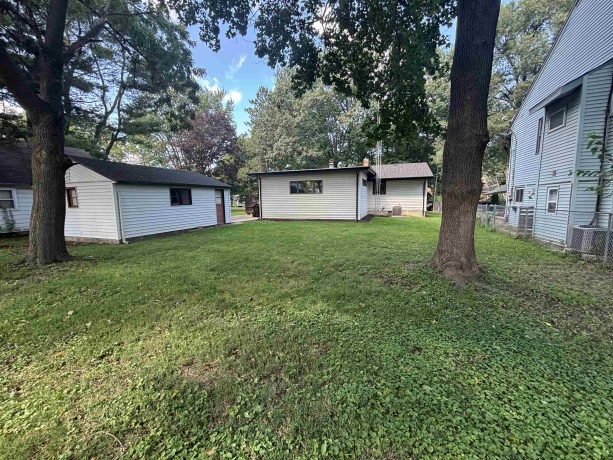 308 Marshall, BELVIDERE, Illinois 61008, 3 Bedrooms Bedrooms, ,2 BathroomsBathrooms,House,For Sale,Marshall,202505471